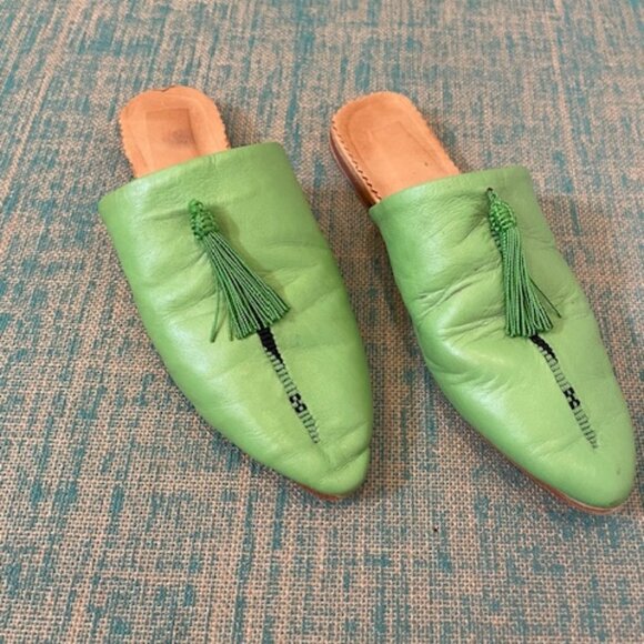 Leather Moroccan Slippers - Picture 1 of 4